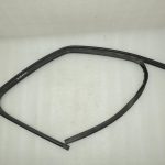 Opel Zafira C Tourer durvju blīvējums loga nišā, priekšā pa kreisi 13259968 OE
