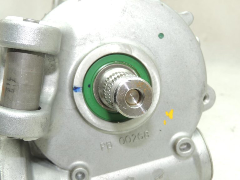 Toyota Yaris IV XP210 Elektriskā stūres kolonna EPS vadības bloks 4520A0D590 Orijināls