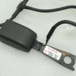 Toyota Yaris IV drošības jostas sprādze priekšā pa labi, pasažiera sēdeklis 73230K0040C0 oriģināla OE