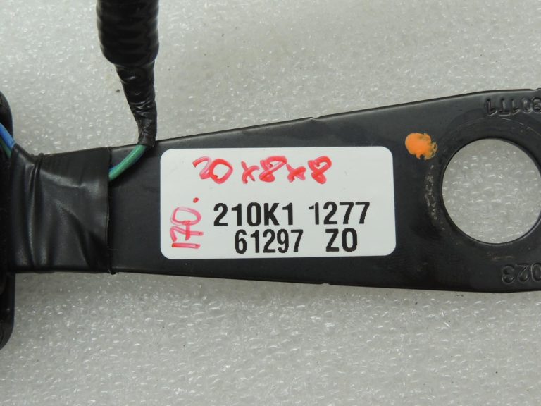 Toyota Yaris IV drošības jostas sprādze priekšā pa labi, pasažiera sēdeklis 73230K0040C0 oriģināla OE