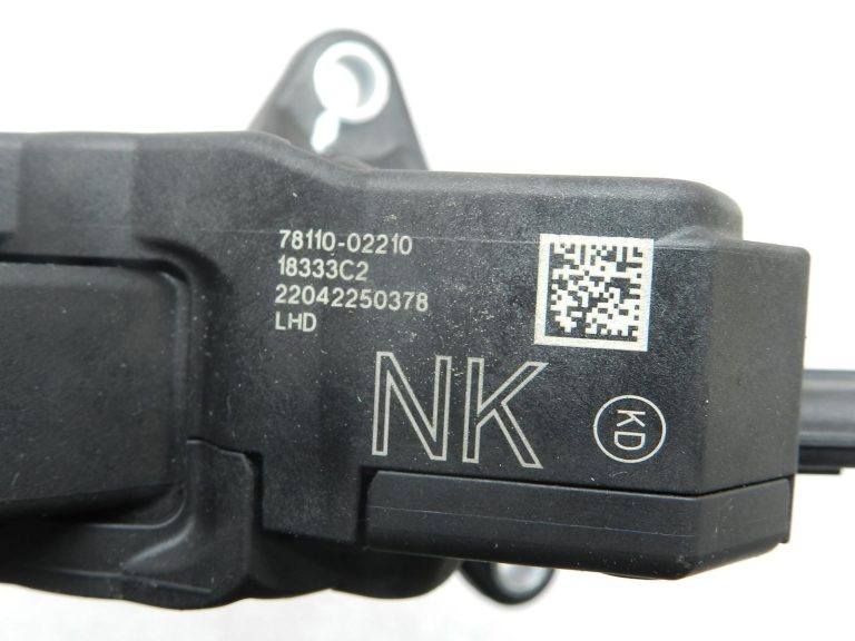 Toyota Corolla E210 oriģinālā gāzes pedāļa 7811002210 7811002211