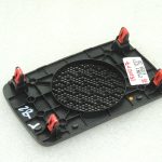 „Toyota Yaris IV“ skaļruņu apvalks priekšējā paneļa 55510K0020C0 OE melns