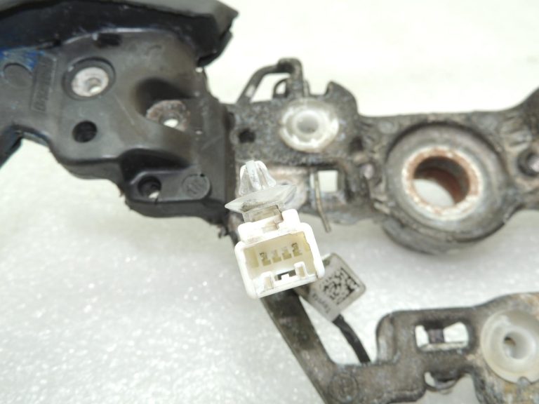 Toyota Corolla E210 NRE210 ZWE211 ādas stūres sildītājs 4510202810C0