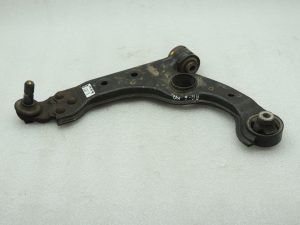 Alfa Romeo Giulietta 940 priekšējais kreisais šķērsvirziena kronšteins 50521046