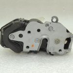 Opel Zafira C Tourer priekšējā labās puses durvju slēdzene (LHD) GP 13579523 OE oriģināldetaļa