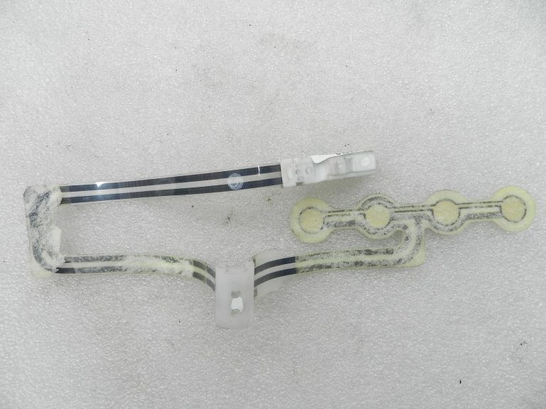 Toyota Corolla E210 oriģinālie pasažiera sēdekļi OCS sēdekļa aizņemšanas sensors priekšā pa labi