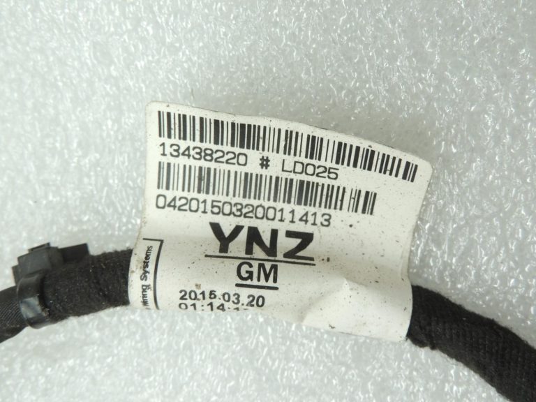Opel Zafira C Tourer vadu kopne, aizmugurējā kreisā durvī, YNZ 13438220 13438222 OE