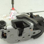 Opel Zafira C Tourer aizmugurējās labās puses durvju slēdzene GU 13579566 OE oriģināldetaļa