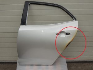 Toyota Corolla E210 E21 aizmugurējā kreisā durvī 6700402540 OE oriģināldetaļa