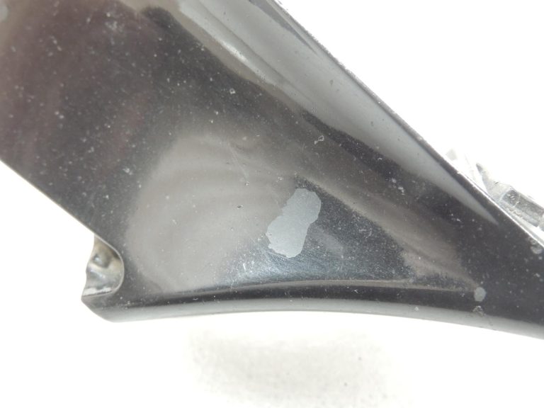 „Toyota Corolla E210“ miglas lukturu apvalks (labais), 8148102A10, 8148102A20, OE