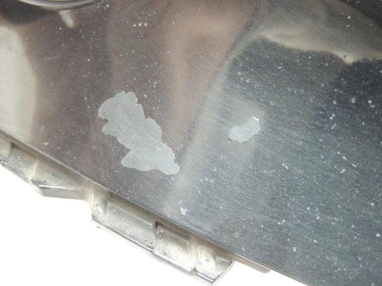 „Toyota Corolla E210“ miglas lukturu apvalks (labais), 8148102A10, 8148102A20, OE