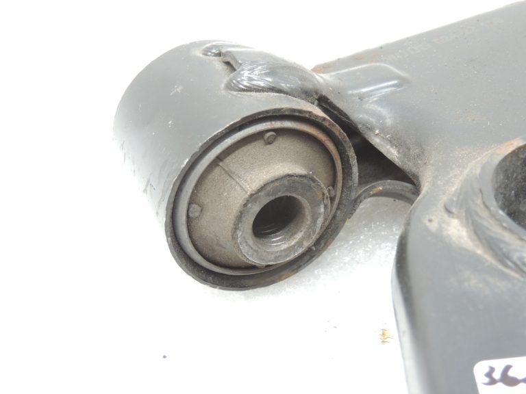 Alfa Romeo Giulietta 940 priekšējais labais šķērssvārsts 50521045