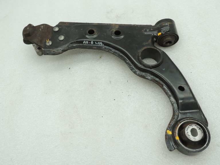 Alfa Romeo Giulietta 940 priekšējais labais šķērssvārsts 50521045