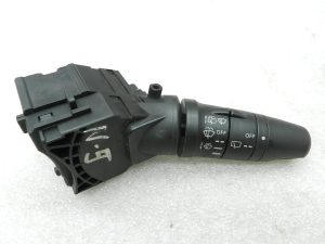 Nissan oriģinālais stikla tīrītāju slēdzis 25260AV775