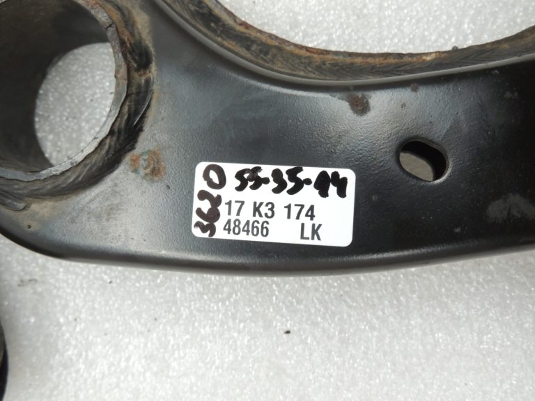 Alfa Romeo Giulietta 940 priekšējais labais šķērssvārsts 50521045