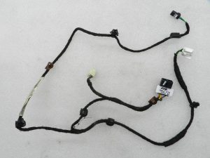 Toyota Corolla E210 oriģinālā sēdekļa vadu pīte priekšā pa kreisi 8219102250
