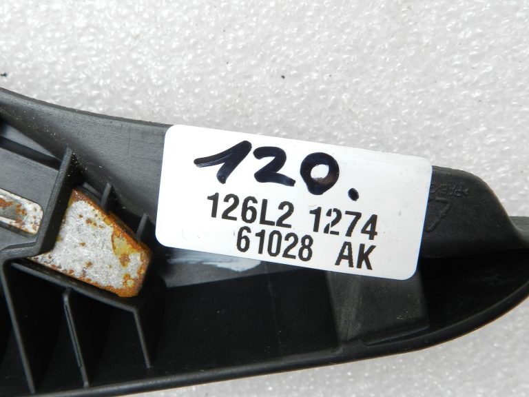 Toyota Corolla E210 oriģinālais sēdekļa regulēšanas svira priekšā pa labi 7249402220