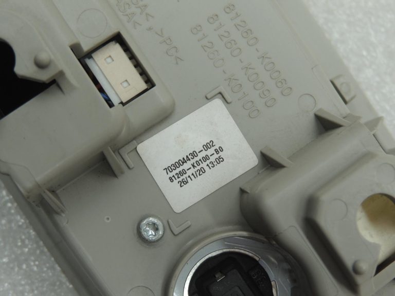 Toyota Yaris IV MXPA11 salona apgaismojums, priekšējā lasīšanas lampa, oriģināls OE