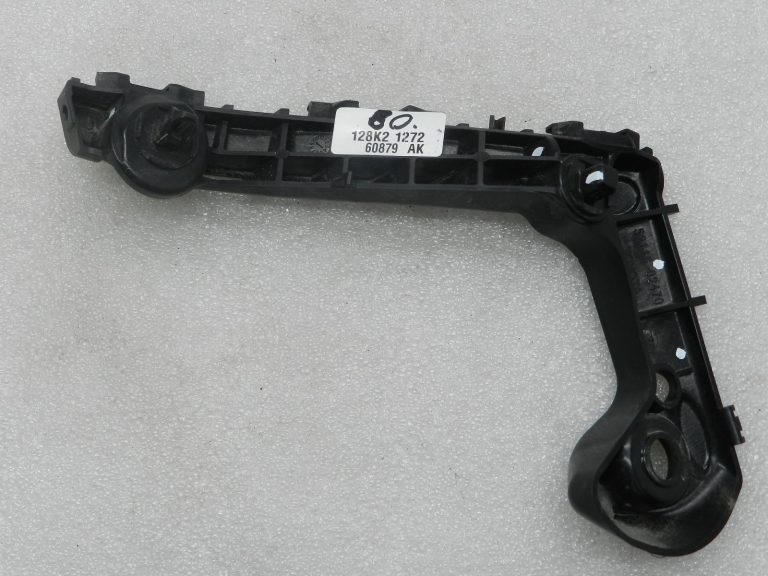 Toyota Corolla E210 oriģinālais priekšējā kreisā bampera stiprinājuma vadulis 5211602470