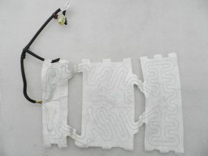 Toyota Corolla E210 oriģinālais sēdekļa apsildes elements priekšējā sēdekļa atzveltnei 8751002340