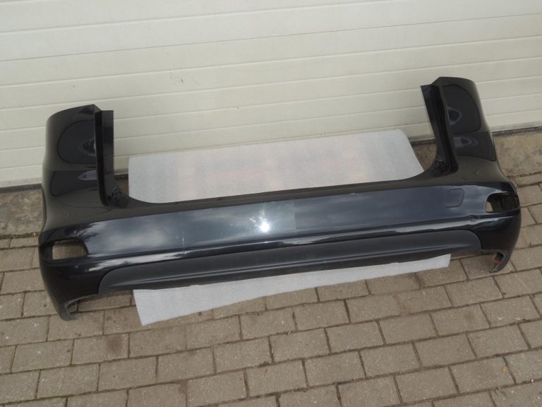 Opel Zafira C Tourer aizmugurējais bampers, melns, GAR 13354138 13359862 OE