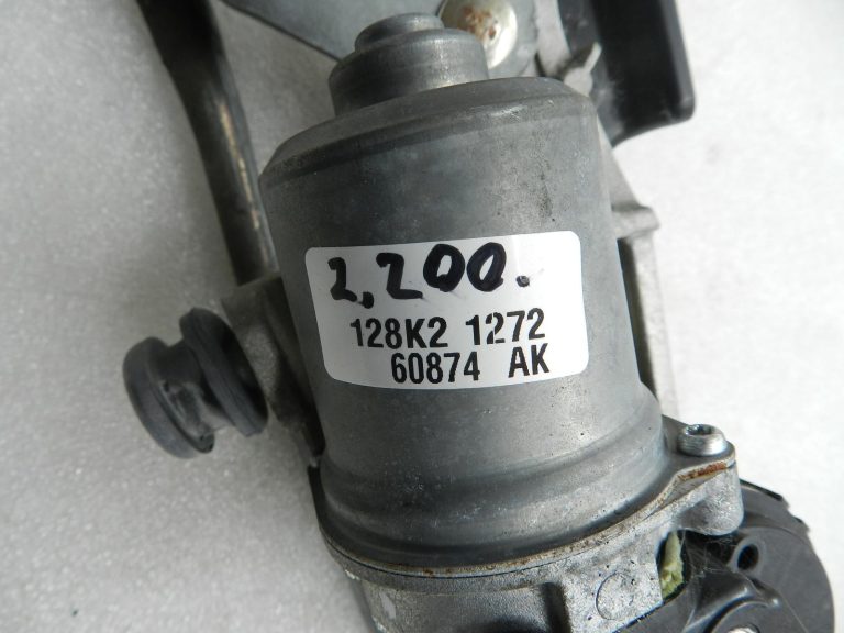 Toyota Corolla E210 oriģinālais priekšējais stikla tīrītāja motora mehānisms 8511012C80 8515002430