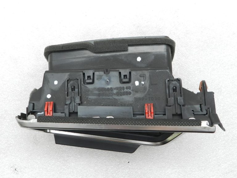 Toyota Corolla E210 oriģinālā gaisa sprausla priekšā pa kreisi 5565002850