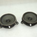 2x „Toyota Yaris IV“ aizmugurējie skaļruņi, komplekts 8616002B80 86160-02B80, oriģinālie OE