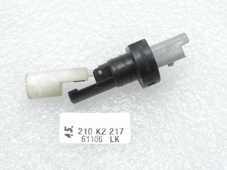 Nissan Navara II D40 stiklu mazgāšanas šķidruma līmeņa sensors 28911EB300