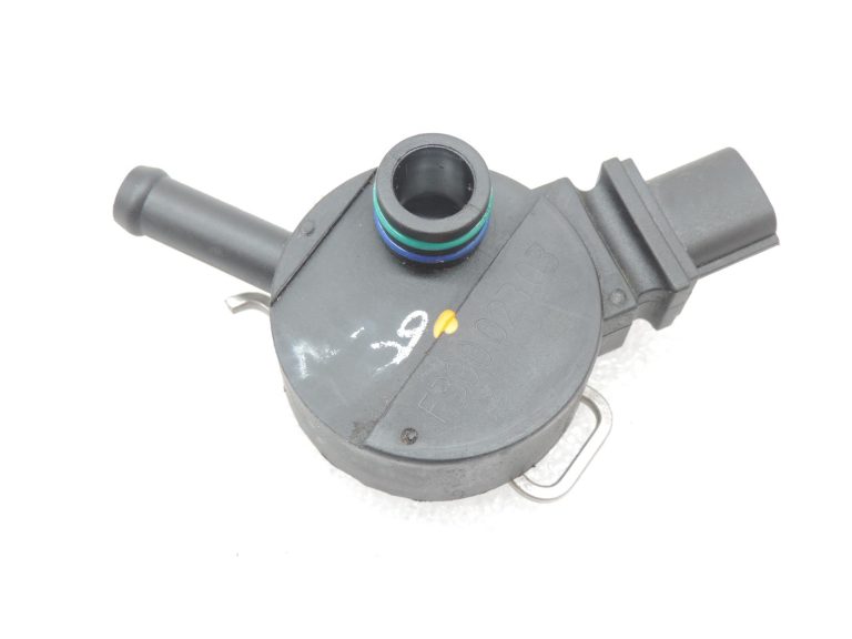 Nissan Navara II D40 3.0DCi V6 V9X degvielas filtra sensors 164005X21B sensors
