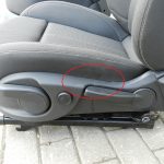 Opel Zafira C oriģinālais priekšējo sēdekļu komplekts, melns, neliels defekts!