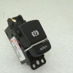 BMW 5. sērijas G30 stāvbremzes slēdzis „Auto Hold“ 61315A72FE4 oriģināls