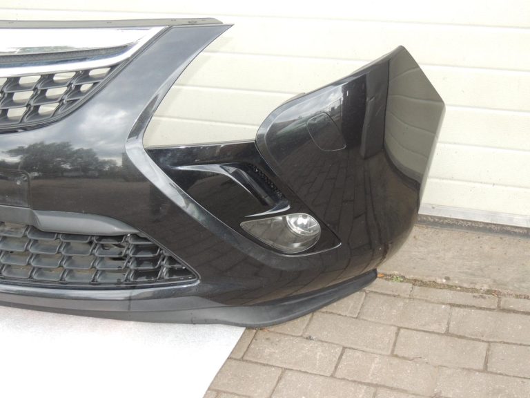 Opel Zafira C Tourer priekšējais bampers, melns, GAR 20951662 13360888 OE