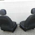 Opel Zafira C oriģinālais priekšējo sēdekļu komplekts, melns, neliels defekts!