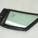 Toyota Corolla E210 priekšējā kreisā sānu loga blīvējums 6812602020 6821602020