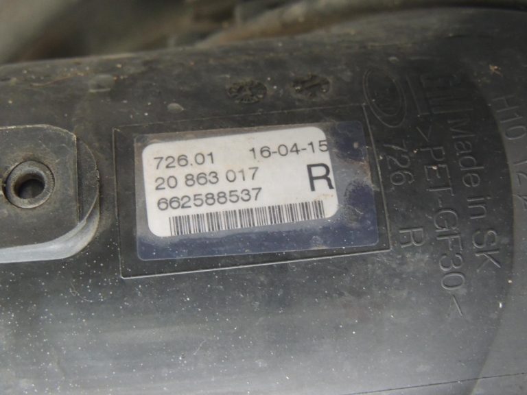 Opel Zafira C Tourer priekšējais bampers, melns, GAR 20951662 13360888 OE