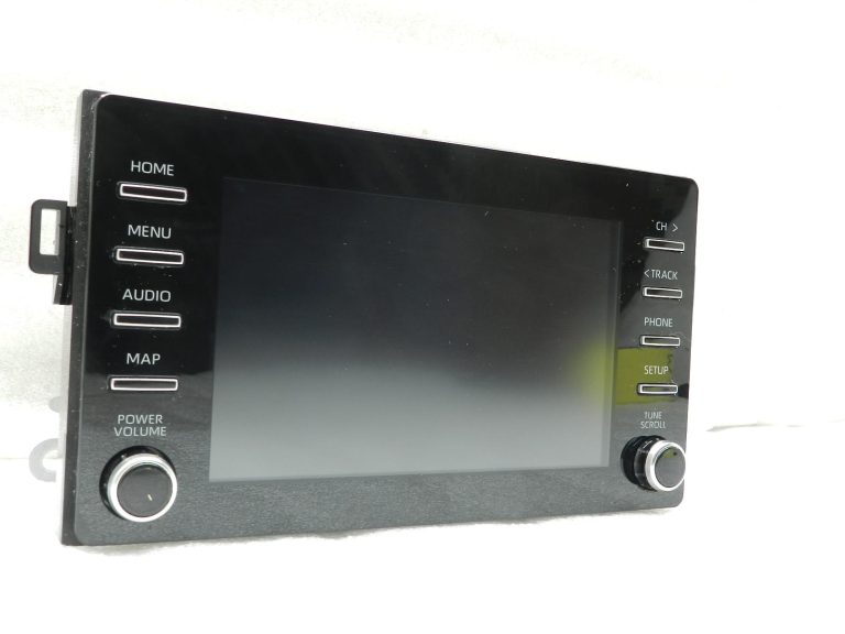 Toyota Yaris oriģinālais radio, CD-atskaņotājs, DVD-atskaņotājs, navigācijas sistēma 86140k0070