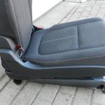 Opel Zafira C oriģinālais aizmugurējais labais salokāmais sēdeklis ar ISOFIX