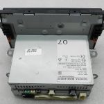 Toyota Yaris oriģinālais radio, CD-atskaņotājs, DVD-atskaņotājs, navigācijas sistēma 86140k0070