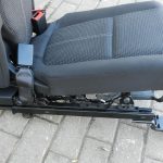 Opel Zafira C oriģināls aizmugurējais centrālais sēdeklis ar nolaižamu roku balstu