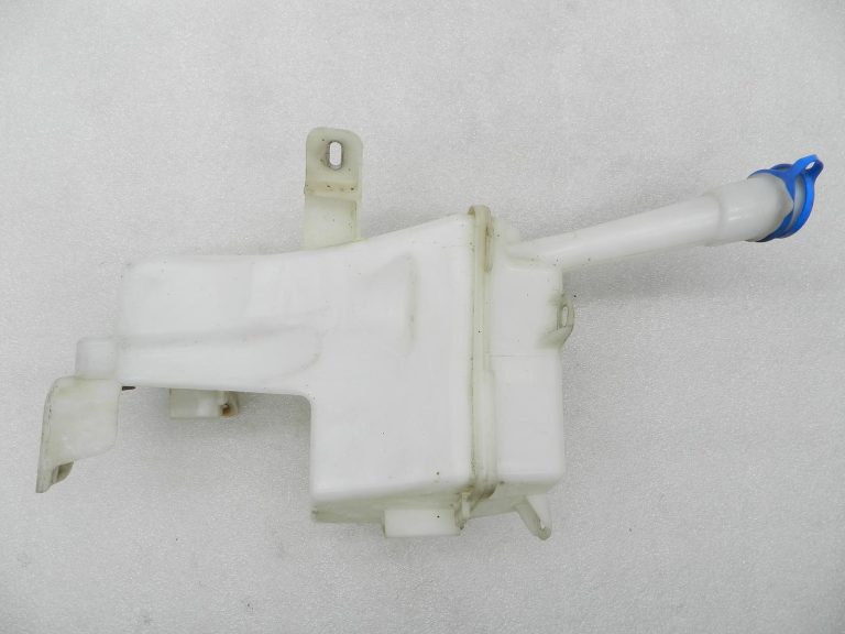 Toyota Yaris oriģinālais stiklu tīrīšanas šķidruma tvertne 85315K0070