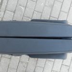 Opel Zafira C oriģināls aizmugurējais centrālais sēdeklis ar nolaižamu roku balstu