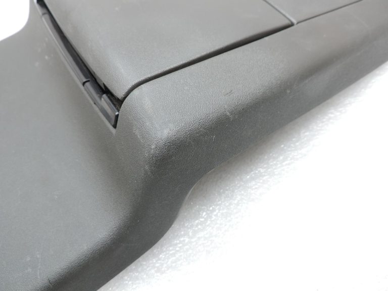Nissan Navara II D40 centrālā konsole, dzērienu turētājs, aizmugurējā apdare 96965EB30B
