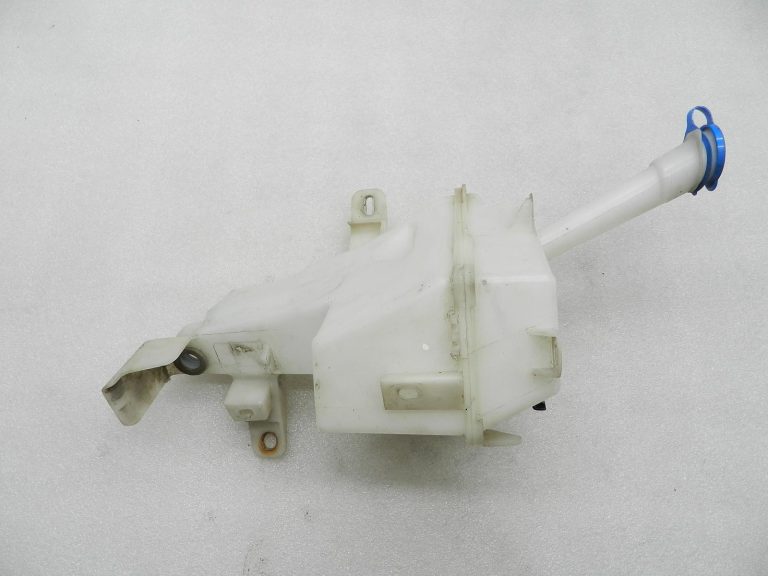 Toyota Yaris oriģinālais stiklu tīrīšanas šķidruma tvertne 85315K0070