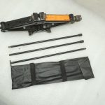 „Nissan Navara D40“ instrumentu komplekts, domkrāts, soma, brīdinājuma trīsstūris 99550EB300 OE