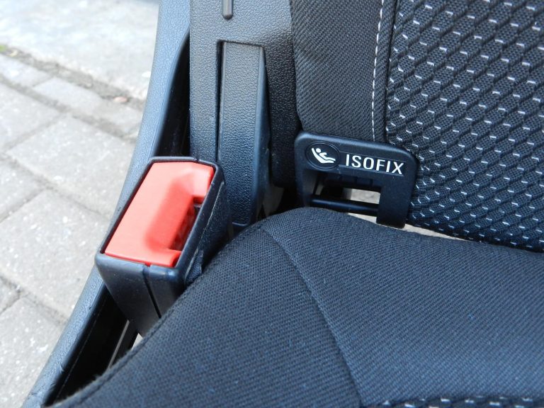 Opel Zafira C oriģinālais aizmugurējais kreisais salokāmais sēdeklis ar ISOFIX