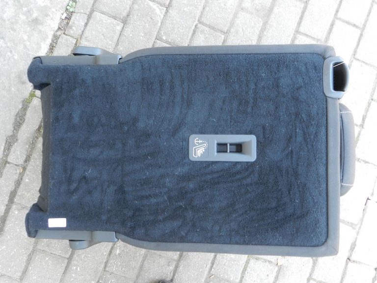 Opel Zafira C oriģinālais aizmugurējais kreisais salokāmais sēdeklis ar ISOFIX