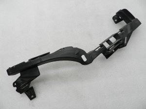 Opel Zafira C Original Front Right Bumper Bracket 13300783