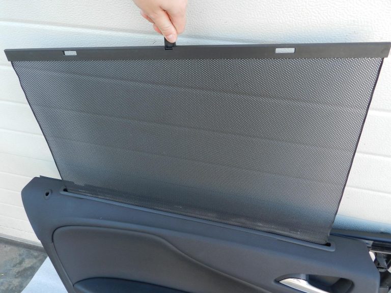 „Opel Zafira C“ oriģinālais durvju apdares komplekts ar LED apgaismojumu