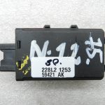 Nissan X-Trail T30 oriģinālais komforta vadības bloks centrālajai atslēgai 285963Y50